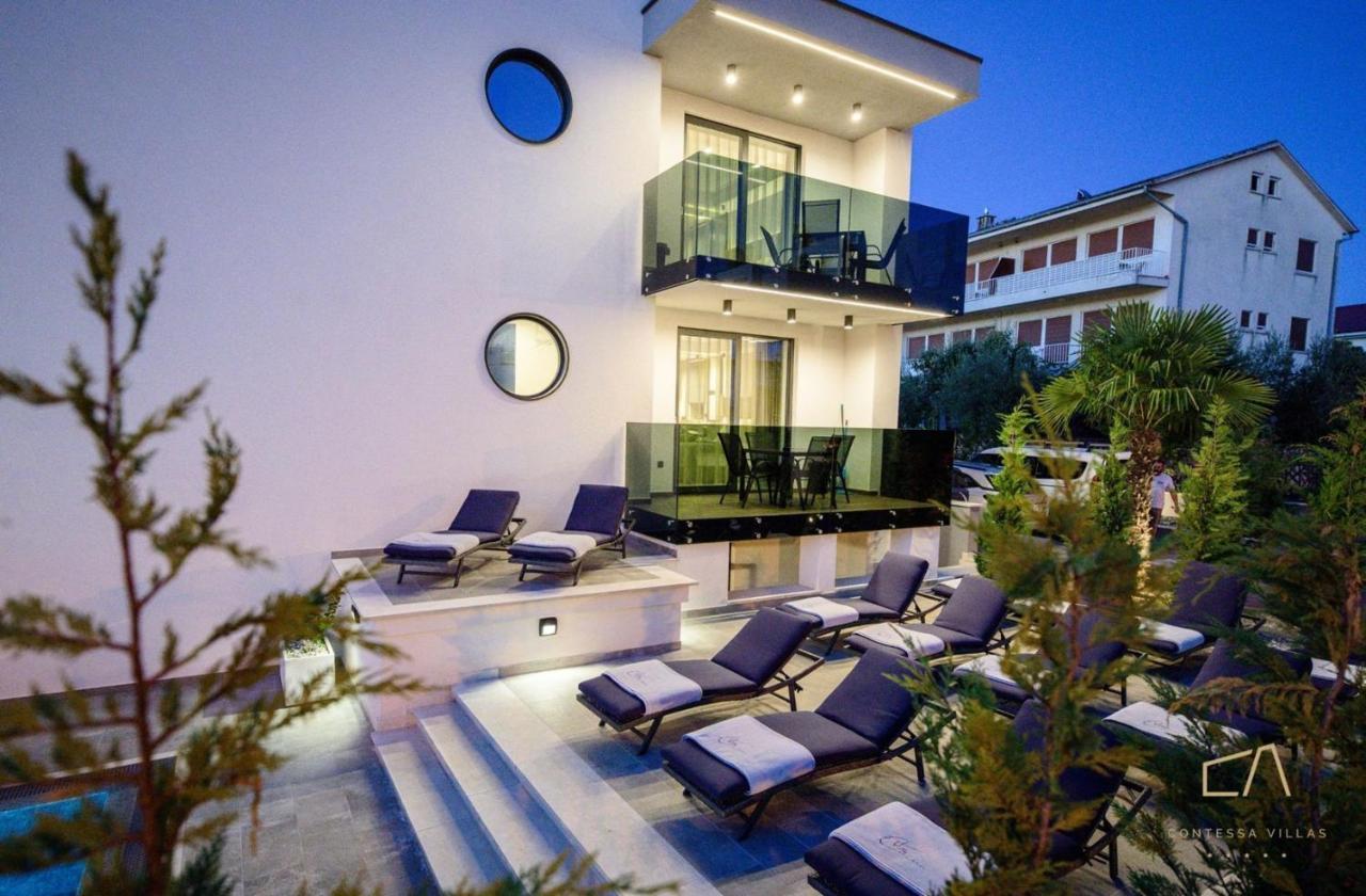 מאלינסקה Luxury Apartments In Villa Curiera חדר תמונה