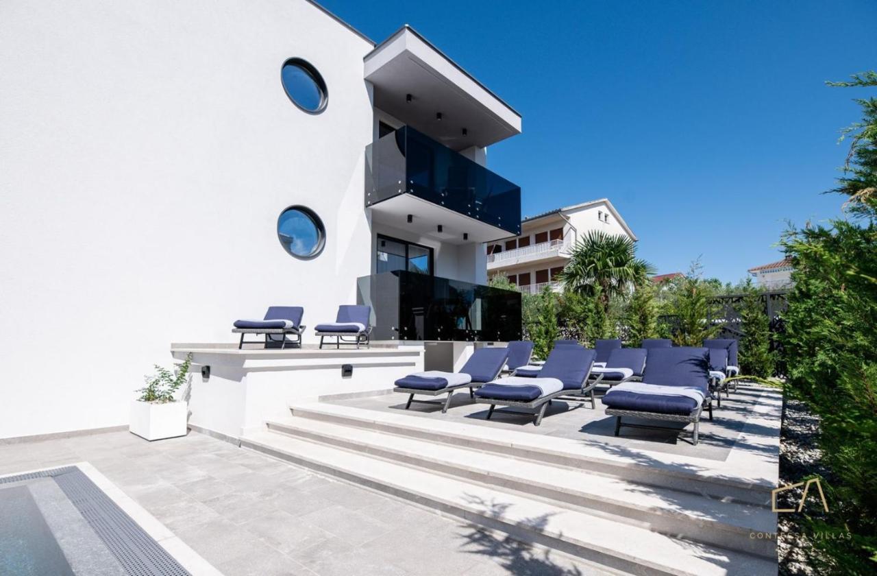 מאלינסקה Luxury Apartments In Villa Curiera חדר תמונה