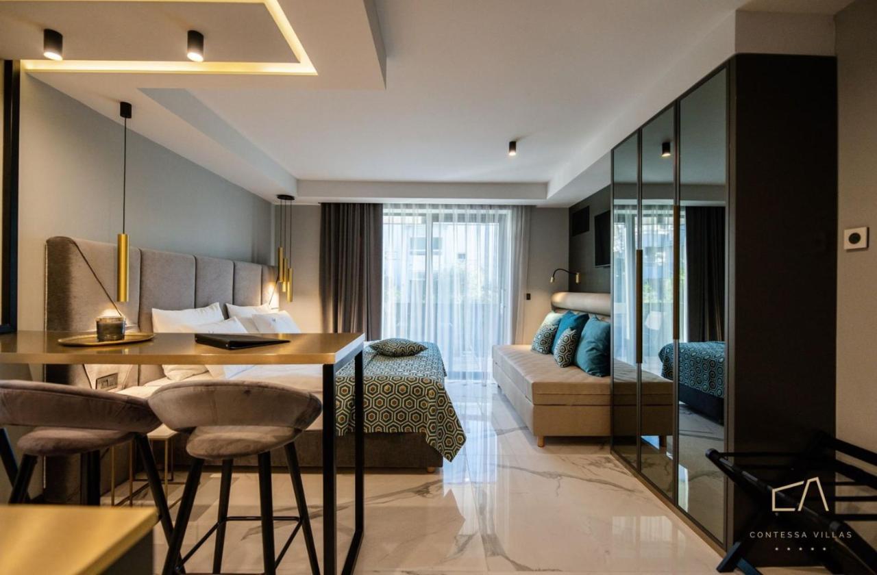 מאלינסקה Luxury Apartments In Villa Curiera חדר תמונה