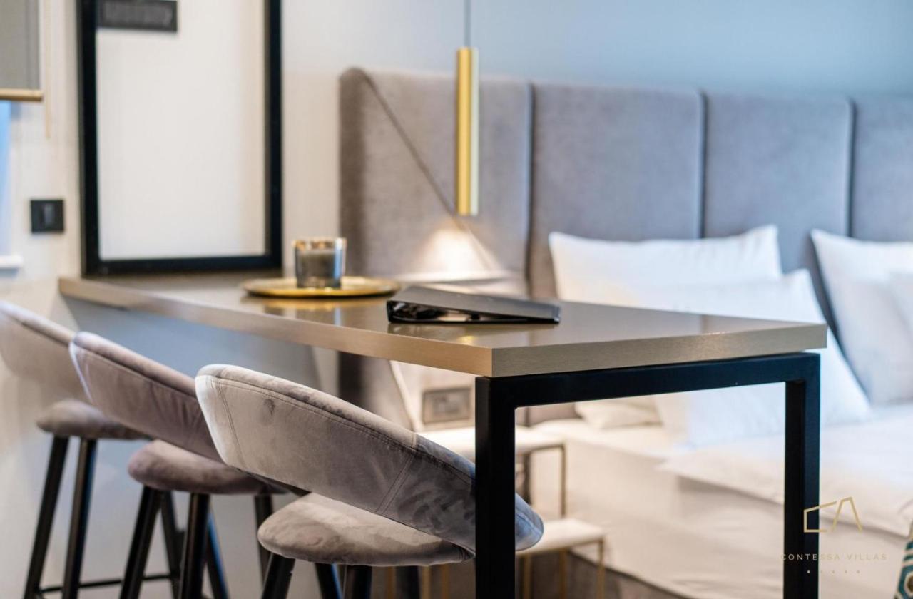 מאלינסקה Luxury Apartments In Villa Curiera חדר תמונה